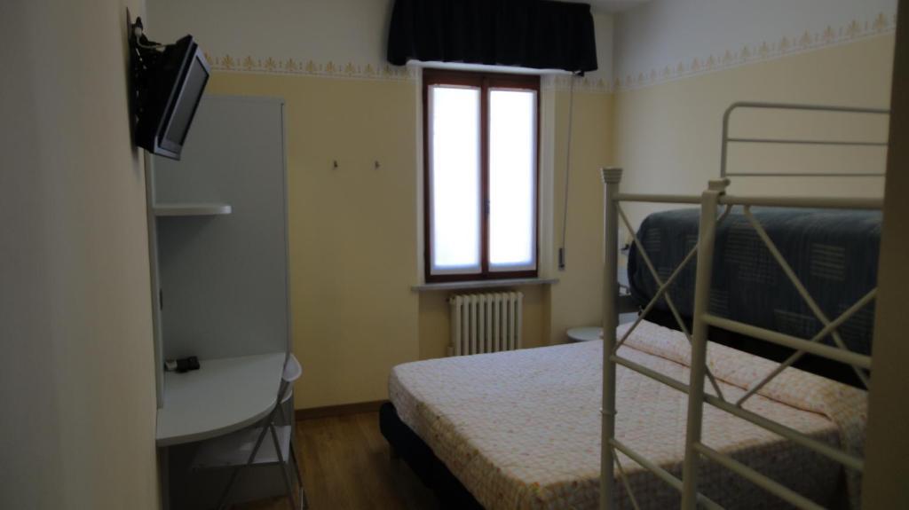 Hotel Centrale San Benedetto del Tronto Szoba fotó