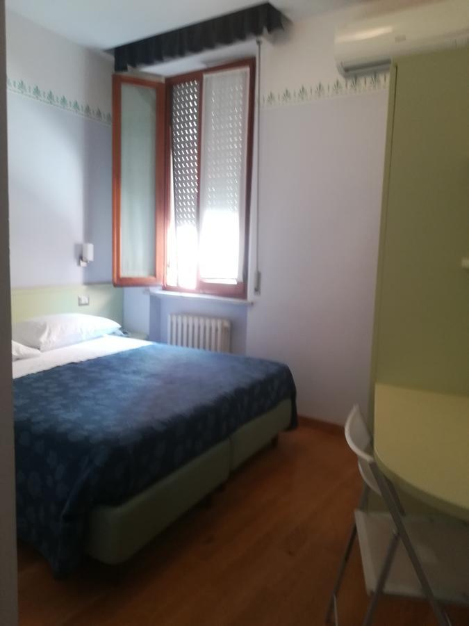 Hotel Centrale San Benedetto del Tronto Kültér fotó